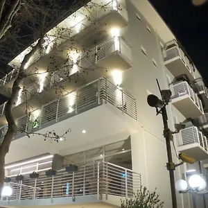 Half Moon Airport Restaurant 3*, Римини Италия