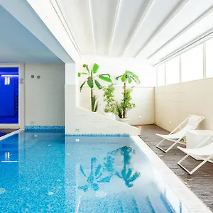 Отель L'hotel, Римини